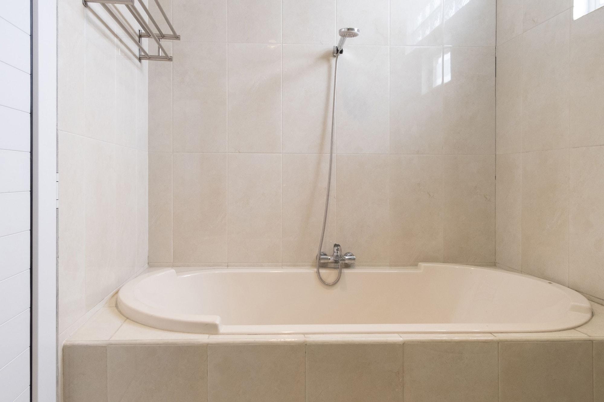 מדאן Oyo 294 Andrea Residence Syariah מראה חיצוני תמונה