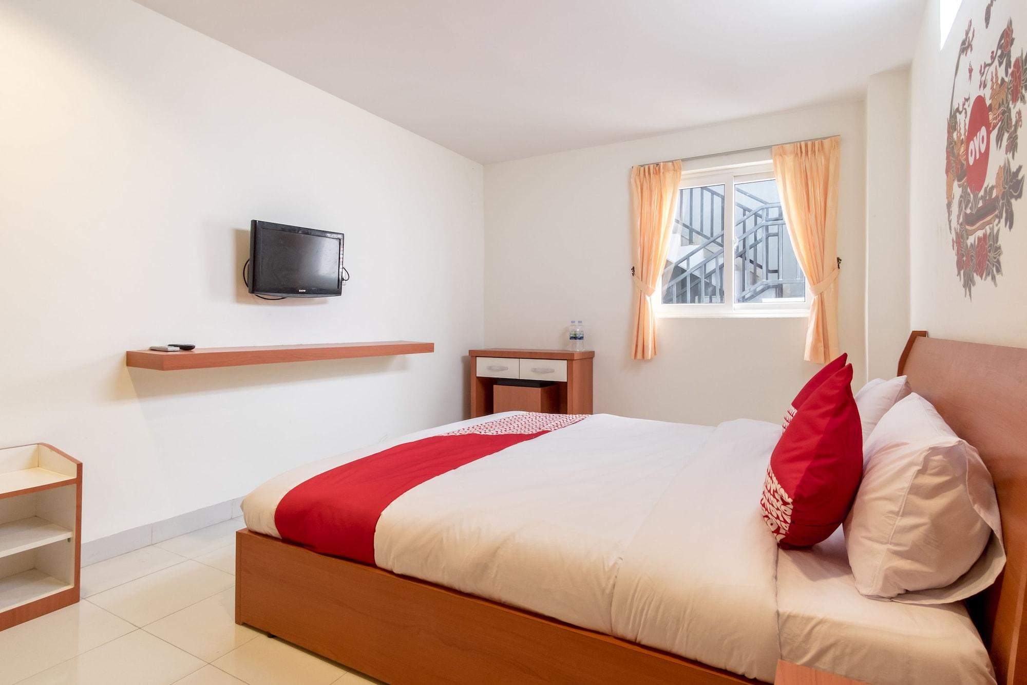 מדאן Oyo 294 Andrea Residence Syariah מראה חיצוני תמונה