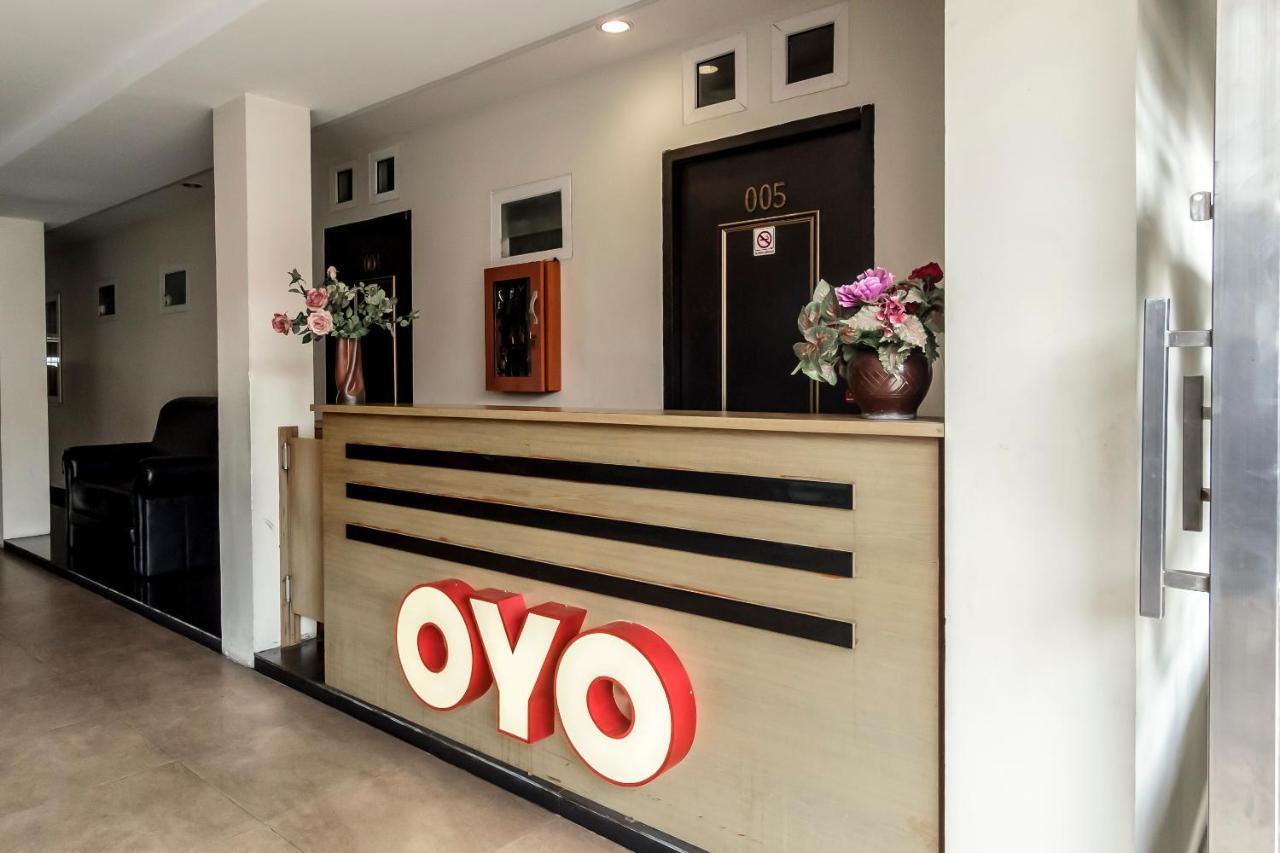 מדאן Oyo 294 Andrea Residence Syariah מראה חיצוני תמונה